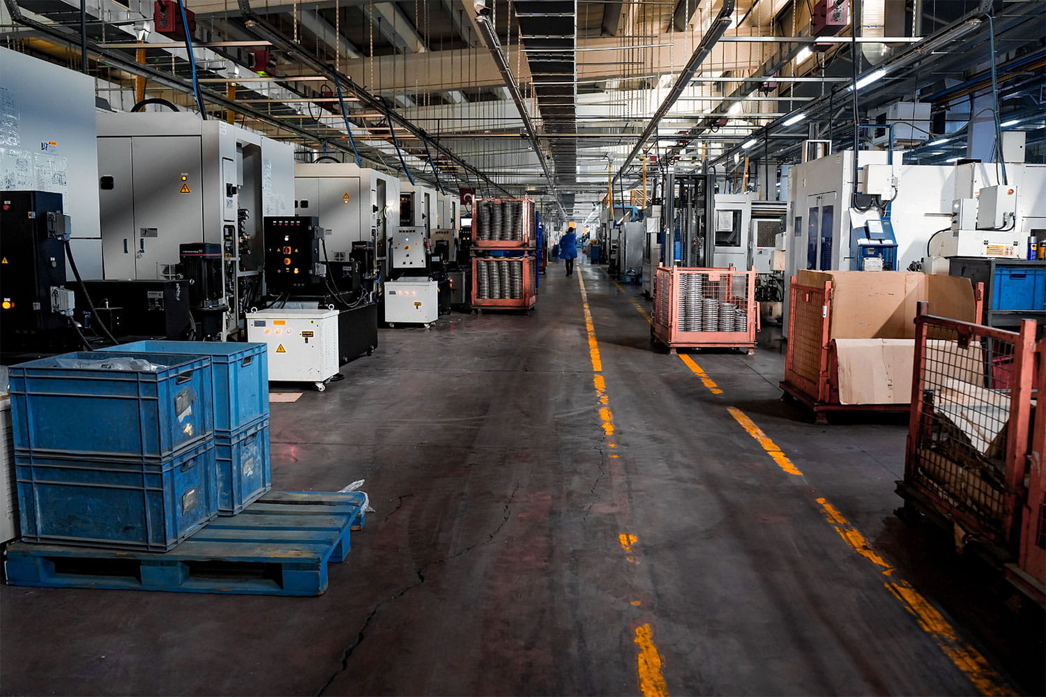 Manufacturing-&-Supply-Chain